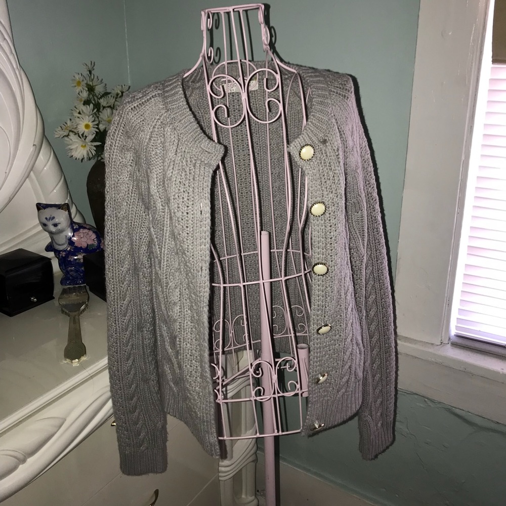 Forever 21 sweater